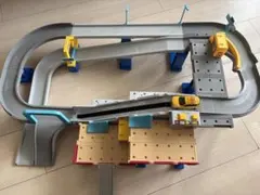 トミカアクション高速どうろ（スペシャルトミカ付き）のサムネイル
