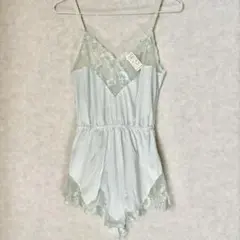 Item thumbnail for item e6135ff8-c179-42ee-bdb4-4fa05ac98d3b