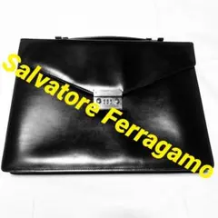 美品★Salvatore Ferragamo ブリーフケース ビジネスバッグ 黒