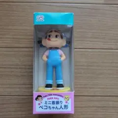不二家 ペコちゃん 75周年 ミニ首振り人形のサムネイル