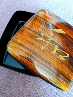 Item thumbnail for item a5828357-0226-4f38-bfcb-ad39e2eb2317