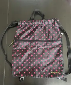 女の子　ナップサックのサムネイル