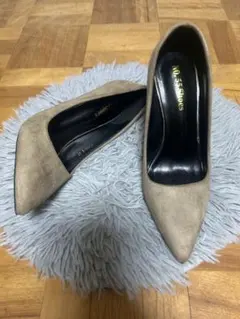 超美品！今年はスエード！ベージュスエード ポインテッドトゥ パンプス♥ヒール♡
