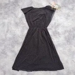 GU ジーユー (M) ドット柄 フレアワンピース 半袖 大人可愛い 昭和レトロ