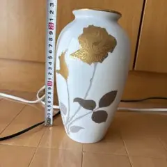 新品未使用　大倉陶園　耳付き花器　箱付き 2025年最新】大倉陶園の花瓶を購入するならここ - Yahoo