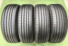 205/65 R15 YOKOHAMA BluEarth RV03、2025年のサムネイル