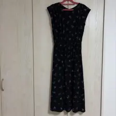 any SiS 小花柄 ワンピース ブラックのサムネイル