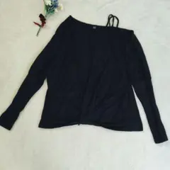 オフショルダー ブラック 長袖 トップス