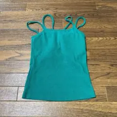 ヨガウェア　タンクトップ　カップ付き　グリーン