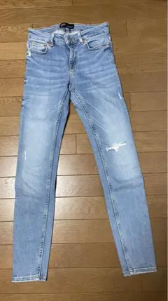 ZARA ダメージスキニーデニム