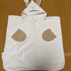 ウサギのフード付きバスタオル
