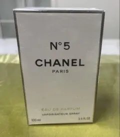 CHANEL N°5 Eau de Parfum 100ml スプレー