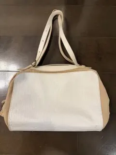 イルビゾンテ　ハンドバッグ