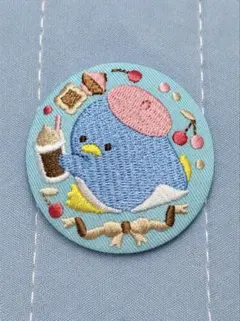 サンリオ　タキシードサム　刺繍缶バッチ