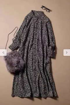 【訳あり】リブ イン コンフォート はまじとコラボ モノトーン花柄ワンピース　Ｍ
