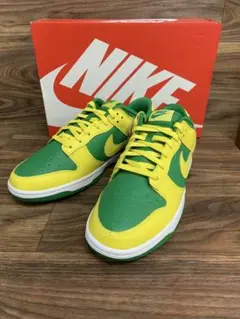 ダンクロー スニーカー