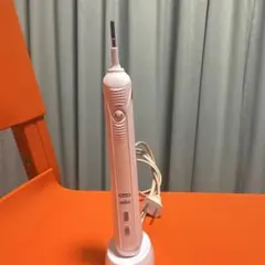 Braun 電動歯ブラシ本体 OralB （充電スタンド付き）