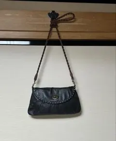 GAP柔らかい本革レザー ショルダーバッグ ブラック×ブラウン