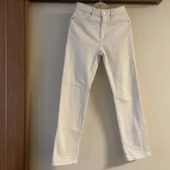 ユニクロ UNIQLO スリムストレートハイライズジーンズ　白　ホワイト