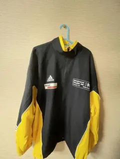 adidas ジャケット　ハリーハンセン