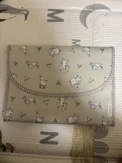 Item thumbnail for item 0f44e4ec-cfb5-4546-8ada-f0b8fd432f07