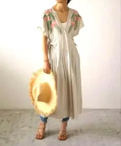 BADDAZZLE エンブロイダリー サイドリボン ロングワンピース 麻 リネン