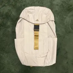 値下げ！adidas ベージュ ナイロンリュック ゴールドストラップ