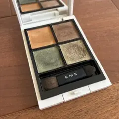 RMK シンクロマティック アイシャドウ パレット 06 インジーニアス