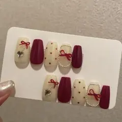 【２日以内発送】【残り一点のみ】ネイルチップ　バレンタインネイル　ハートネイル