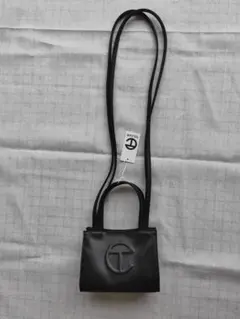 ミニトートバッグ ショルダーバッグ TELFAR ブラック2way 2026年最新】telfar bag テルファートートバッグの人気アイテム - メルカリ