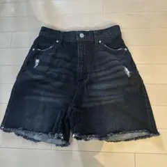 ダメージショートパンツ　ブラック