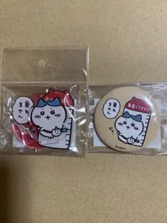 ちいかわ　ハチワレ　アクリルスタンド　缶バッジ