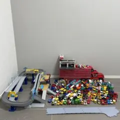 トミカ ミニカー まとめ売り 約200台以上　高速道路　消防署　キャラクター