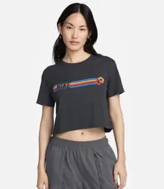 【新品】NIKE クロップドTシャツ ショート丈 Lサイズ