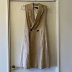 ZARA ベージュ ダブルボタン ノースリーブベスト
