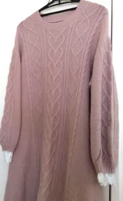 GU　ピンクニット長袖