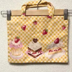 シャーリーテンプル　ノベルティバッグ　ショートケーキボーダー柄　黄　新品苺チョコのサムネイル