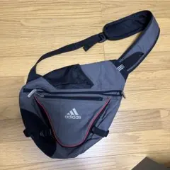 adidas ワンショルダーバック y2k アディダス ヴィンテージ