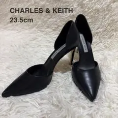 【CHARLES & KEITH 】ドルセイ スティレットパンプス 23.5cmのサムネイル