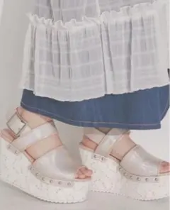 merry jenny メリージェニー　スパンコール厚底サンダルのサムネイル
