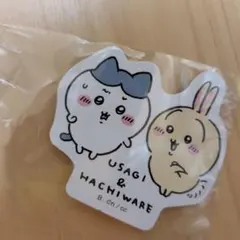 ちいかわ　ハチワレ　うさぎ　ダイカットステッカー