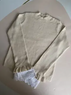 BASEMENT online クリーム色リブニット