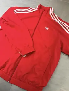 adidas ブルゾン レッド
