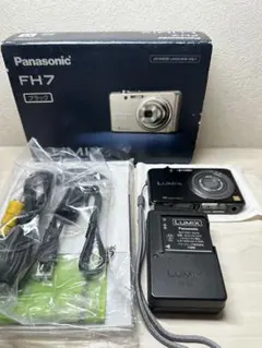 極美品・返品保証】Panasonic LUMIX DMC-FH7 ゴールド - メルカリ