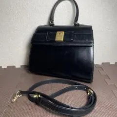 クレージュ ハンドバッグ フォーマル ゴールド金具 ロゴ総柄 レザー 