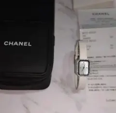 CHANEL シャネル プルミエール 白 ホワイト　ラバーのサムネイル