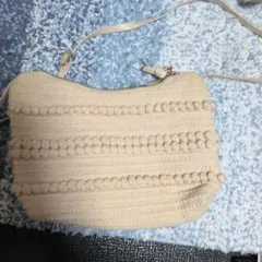 おしゃれな肩掛けバッグ