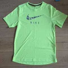 NIKE ランニング Tシャツ ネオングリーン