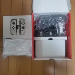 Nintendo Switch 本体 ホワイト Joy-Con付きのサムネイル