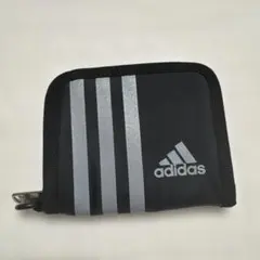 adidas ブラック 財布　ファスナー　アディダス